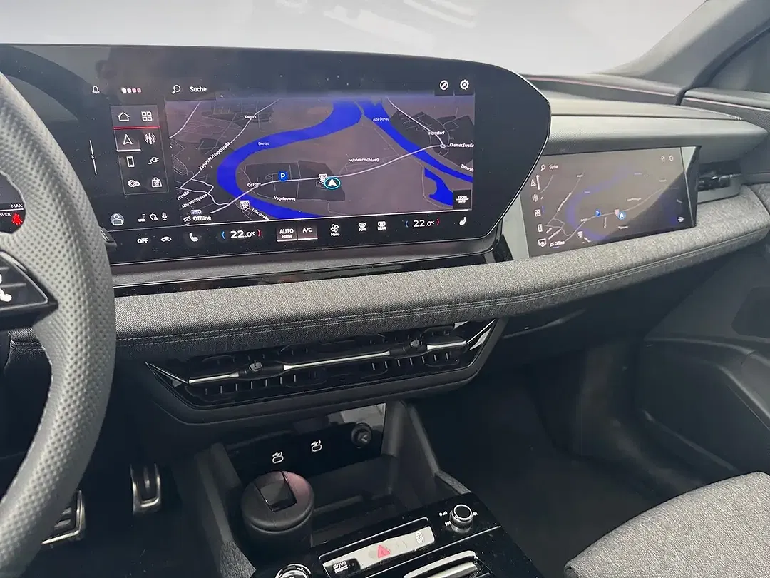 Audi Q6 e-tron - Thumbnail 11