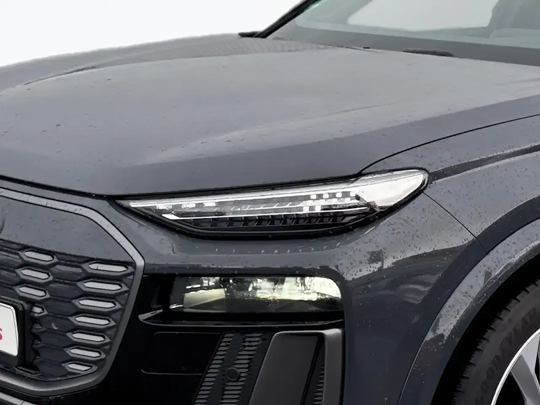 Audi Q6 e-tron - Thumbnail 5