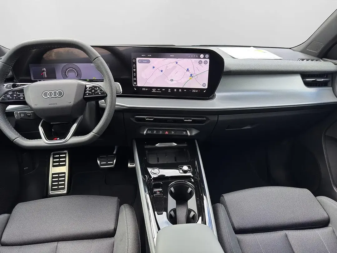 Audi Q3 - Thumbnail 14