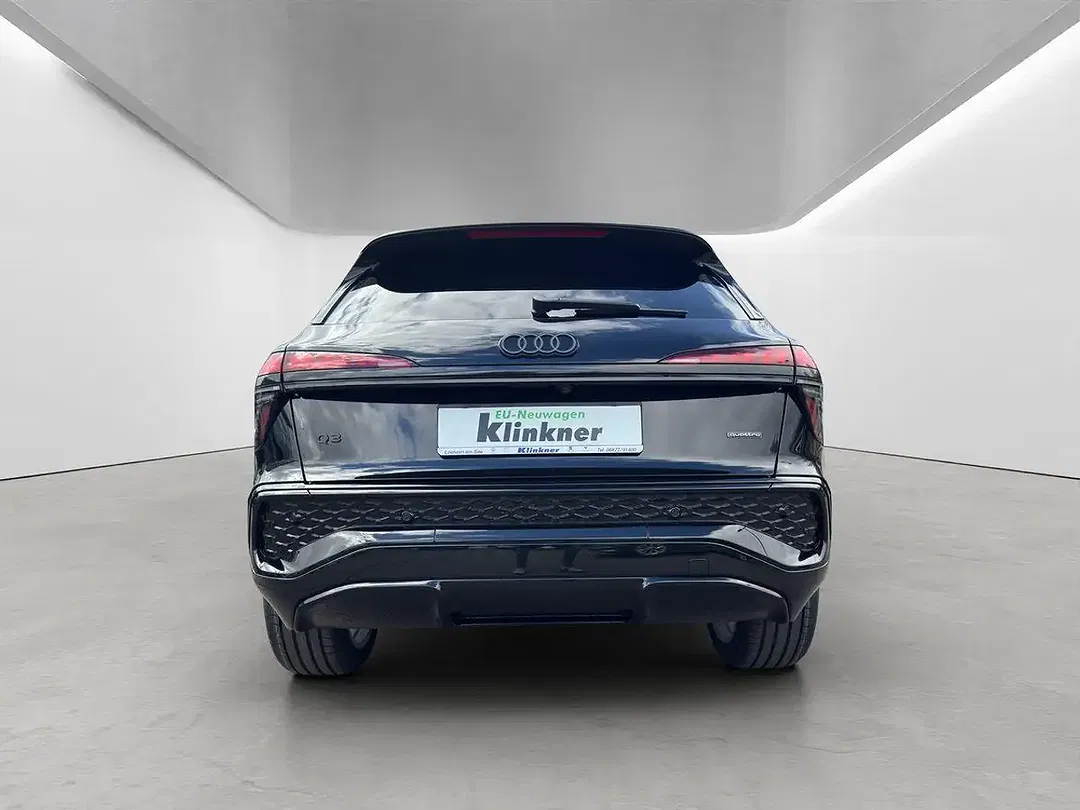 Audi Q3 - Thumbnail 6