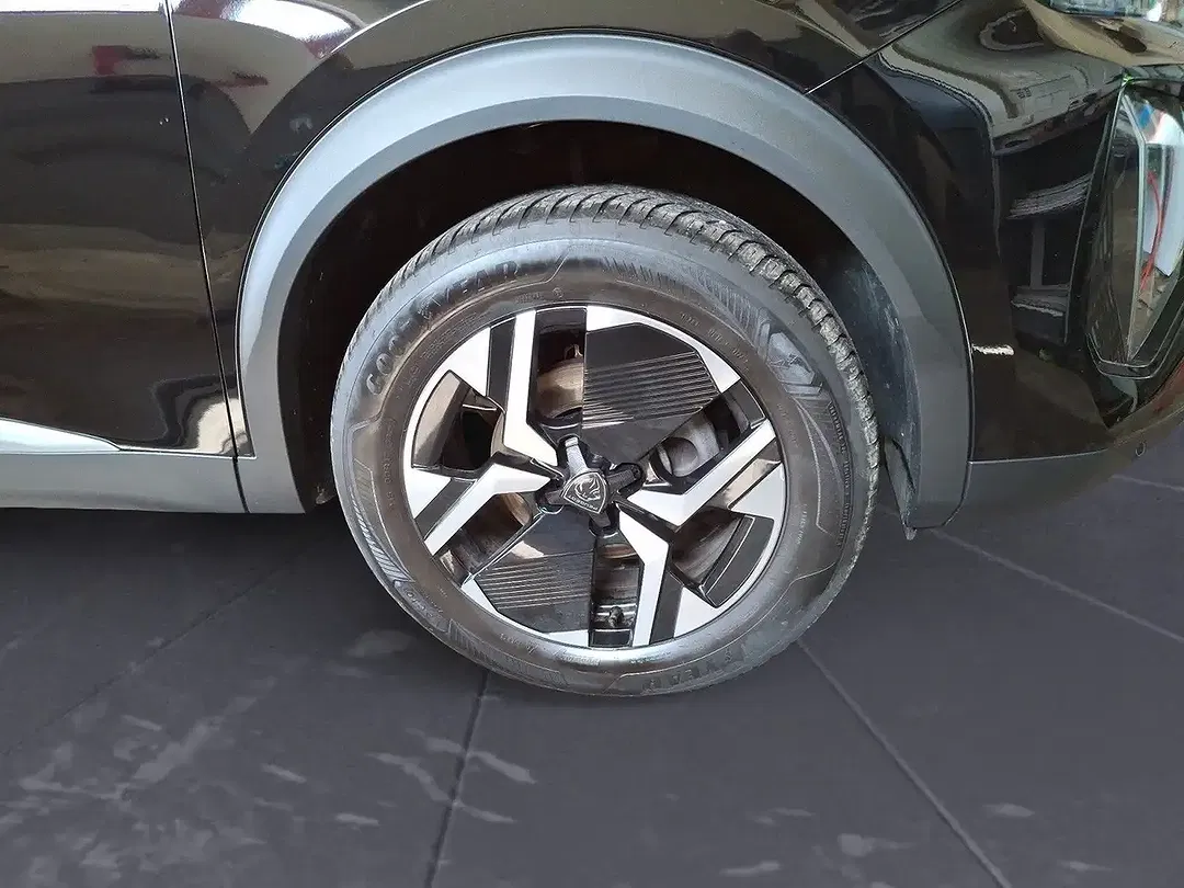 Peugeot 2008 - Thumbnail 9