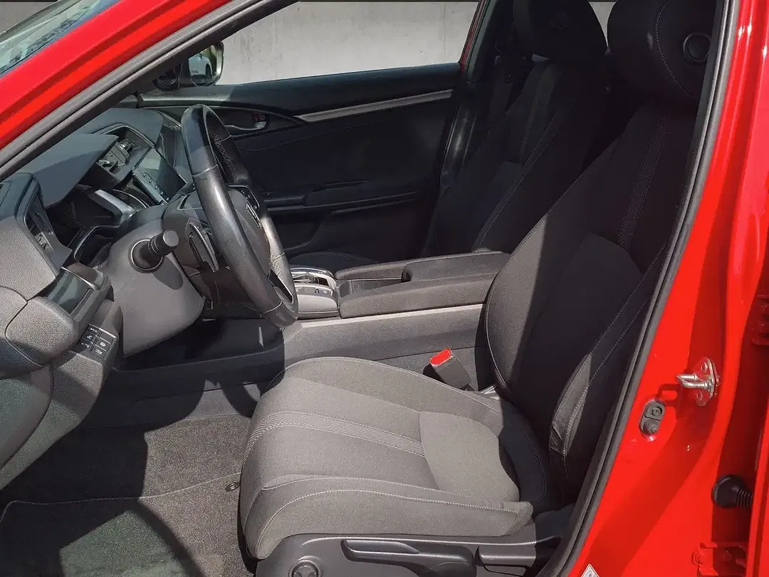 Honda Civic - Thumbnail 13