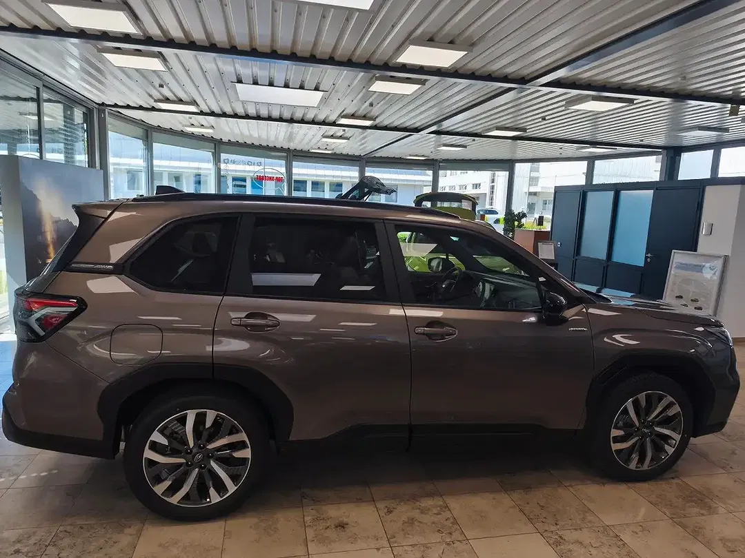 Subaru Forester - Thumbnail 6