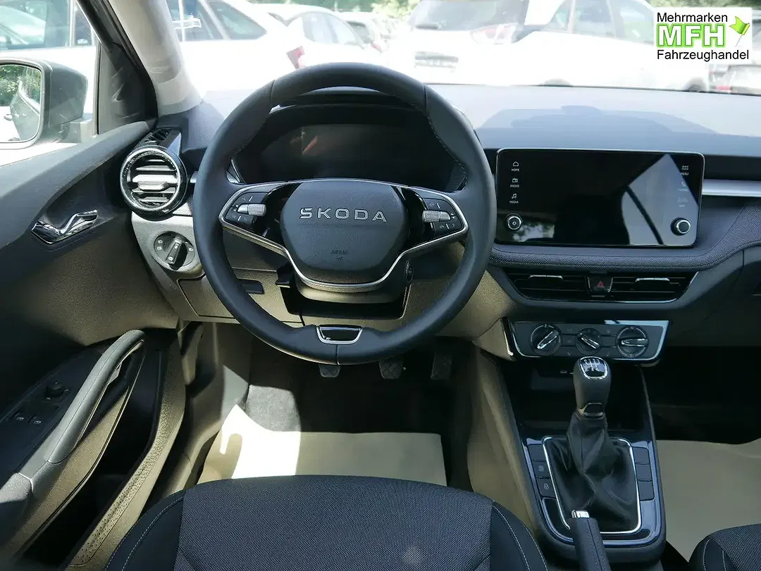 Skoda Fabia - Thumbnail 11