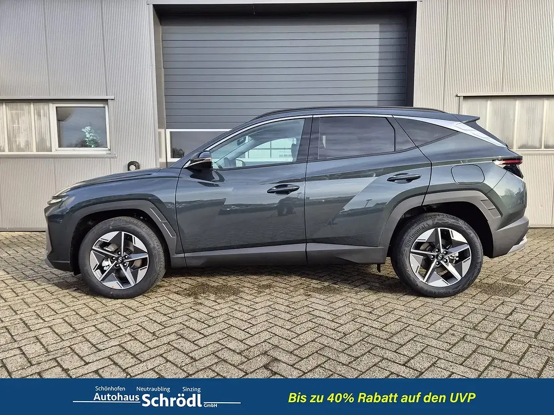 Hyundai TUCSON - Thumbnail 2