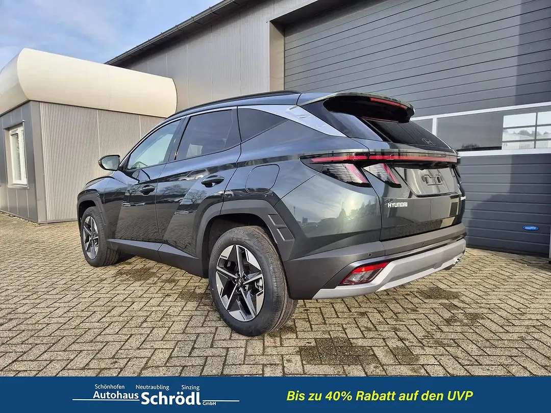 Hyundai TUCSON - Thumbnail 3