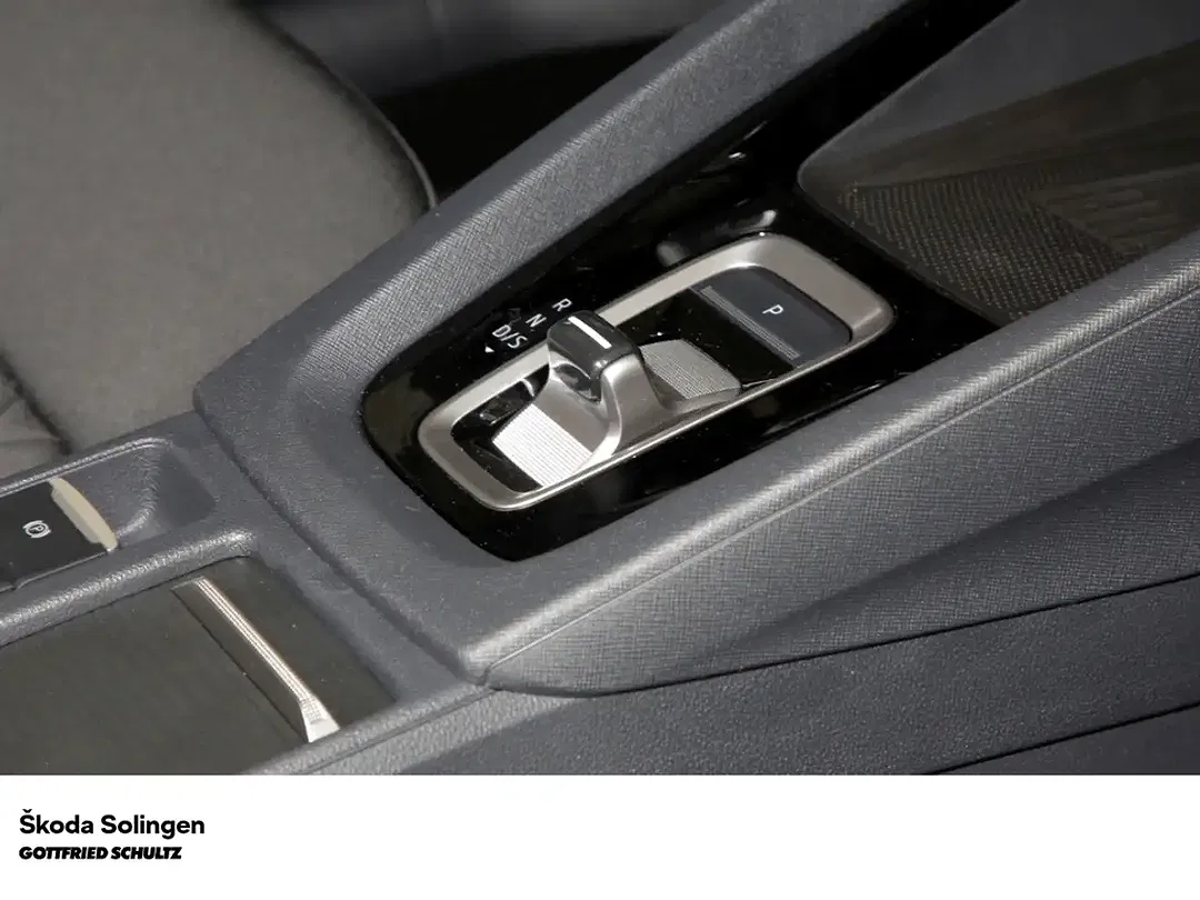 Skoda Octavia - Thumbnail 8