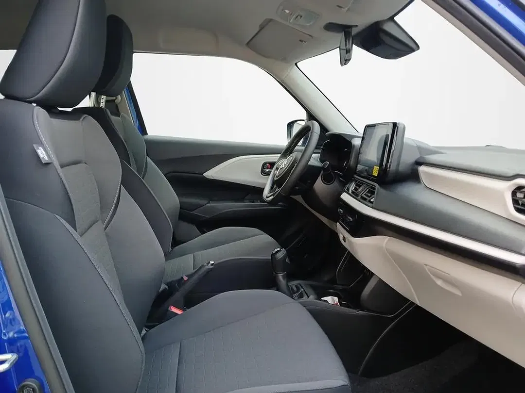 Suzuki Swift - Thumbnail 10