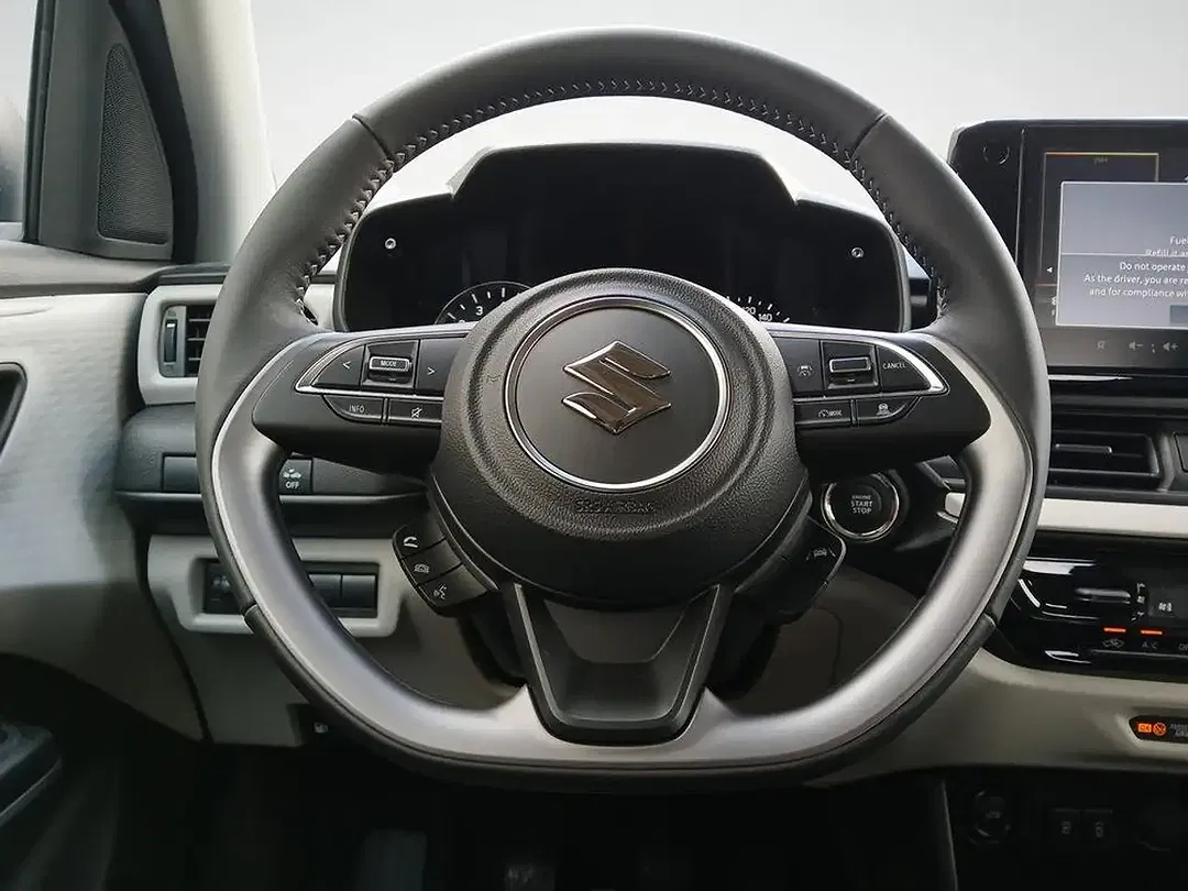 Suzuki Swift - Thumbnail 13