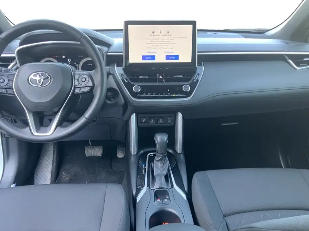 Toyota Corolla Cross - Thumbnail 12