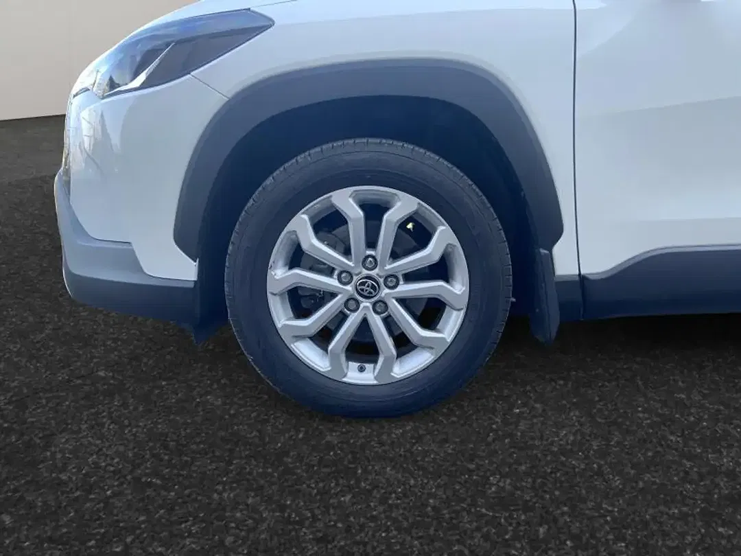 Toyota Corolla Cross - Thumbnail 9