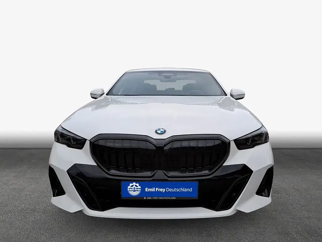 BMW 520 - Thumbnail 4