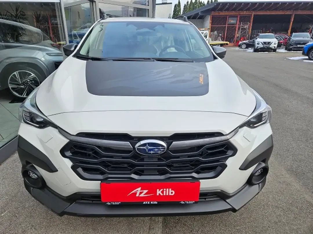 Subaru Crosstrek - Thumbnail 4
