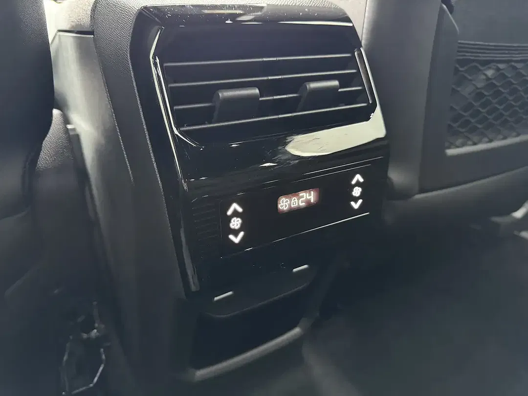 Peugeot 5008 - Thumbnail 11