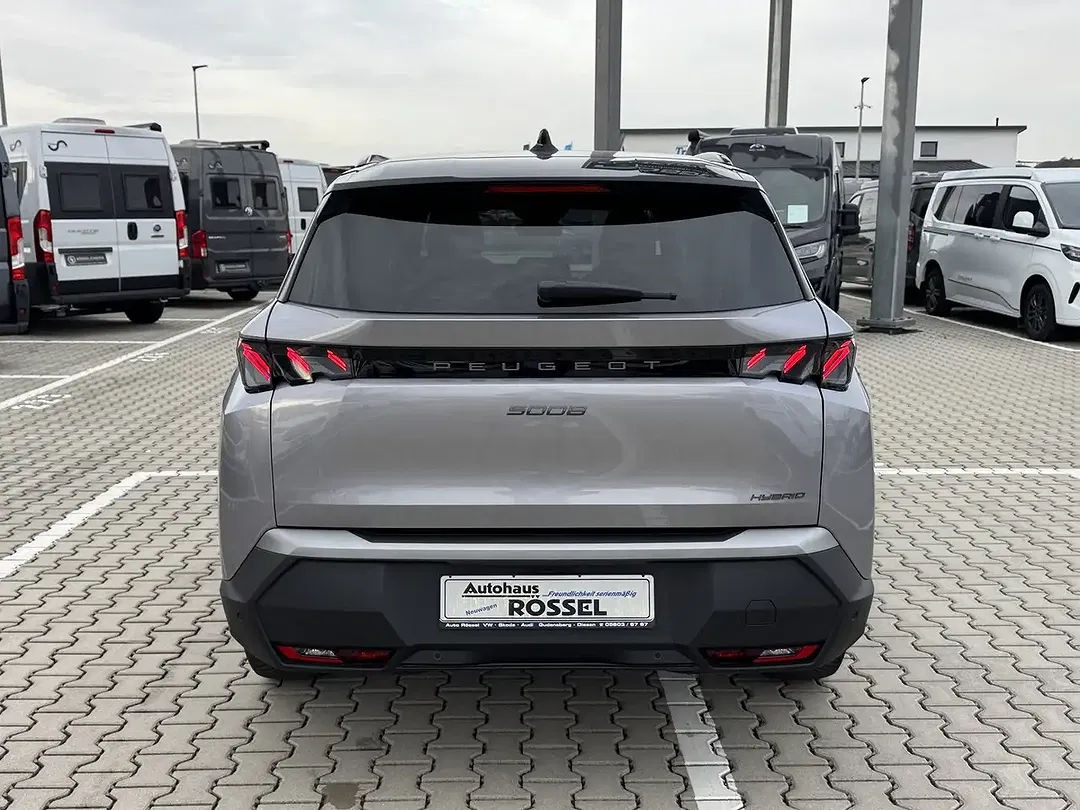 Peugeot 5008 - Thumbnail 5