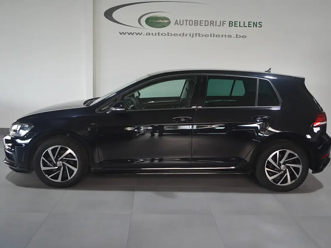 Volkswagen Golf - Afbeelding 1