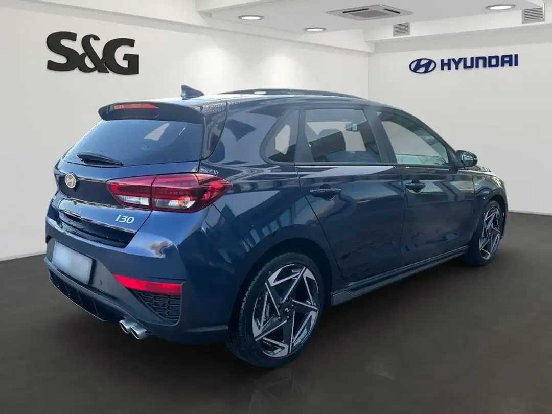 Hyundai i30 - Thumbnail 3