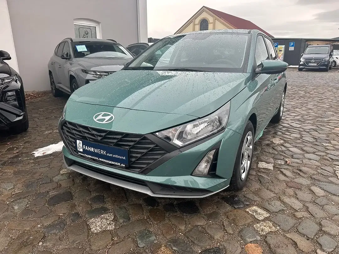 Hyundai i20 - Thumbnail 1