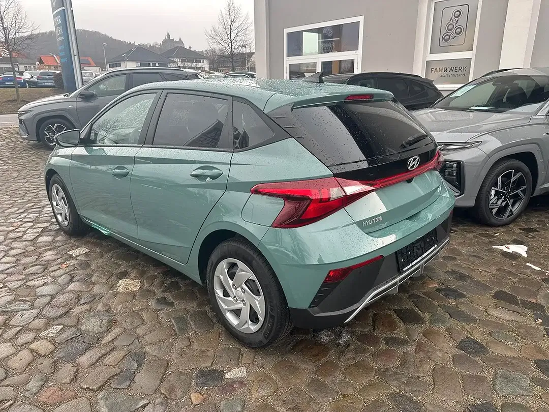 Hyundai i20 - Thumbnail 4