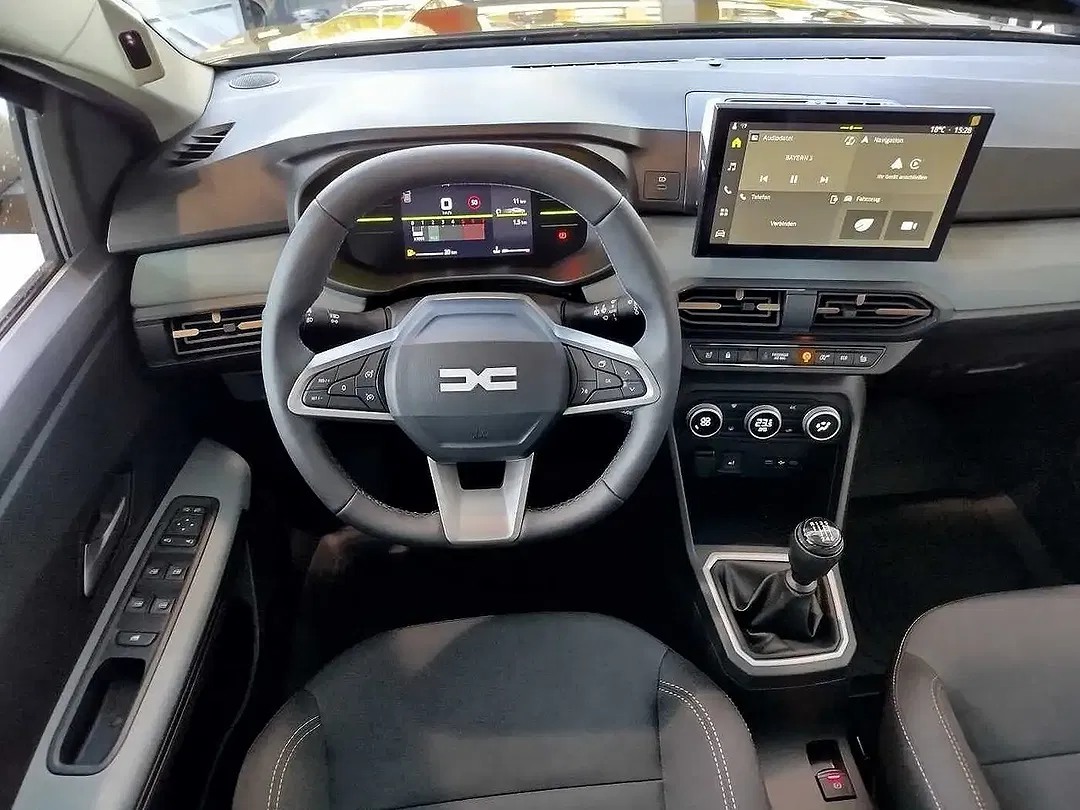Dacia Sandero - Thumbnail 12