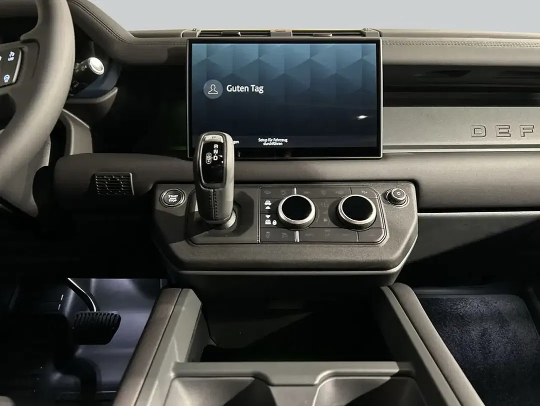 Land Rover Defender - Thumbnail 14