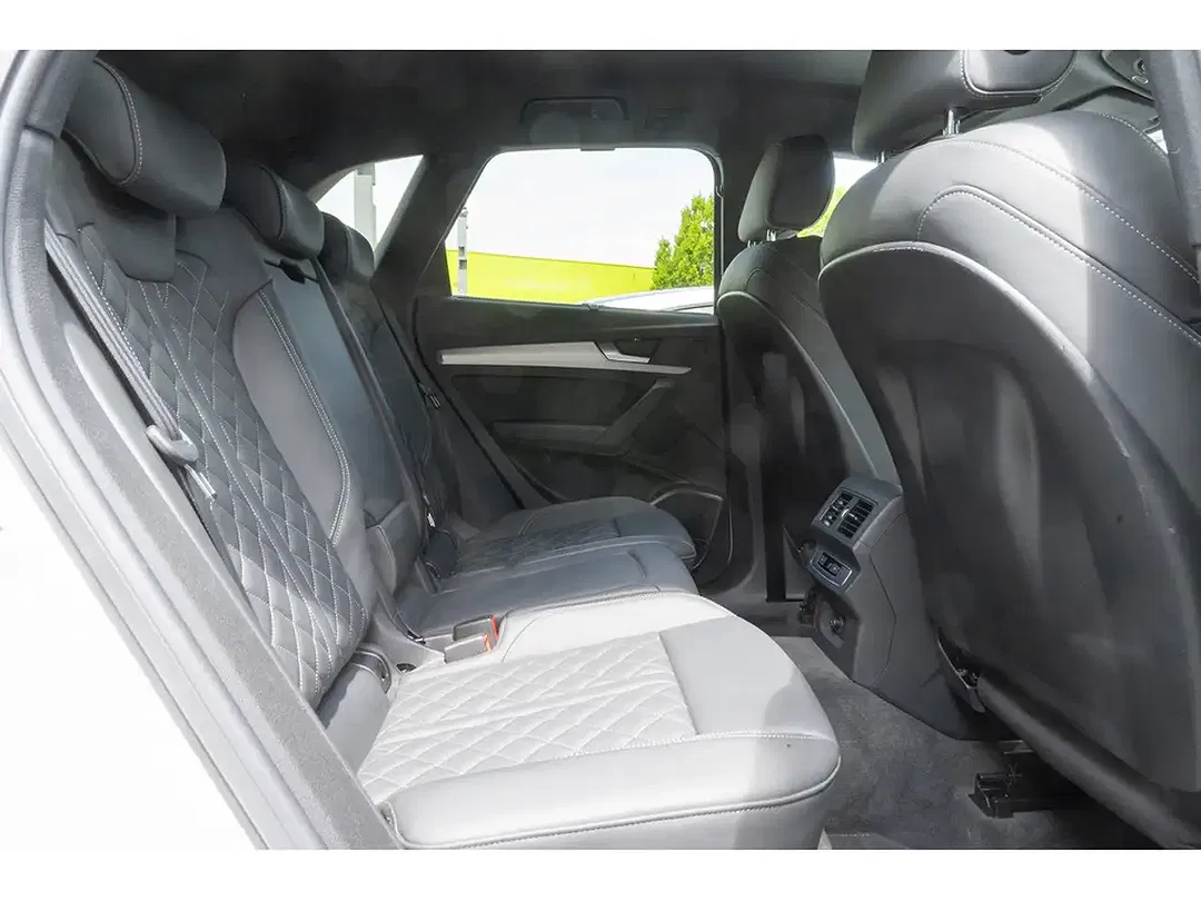 Audi Q5 - Thumbnail 10
