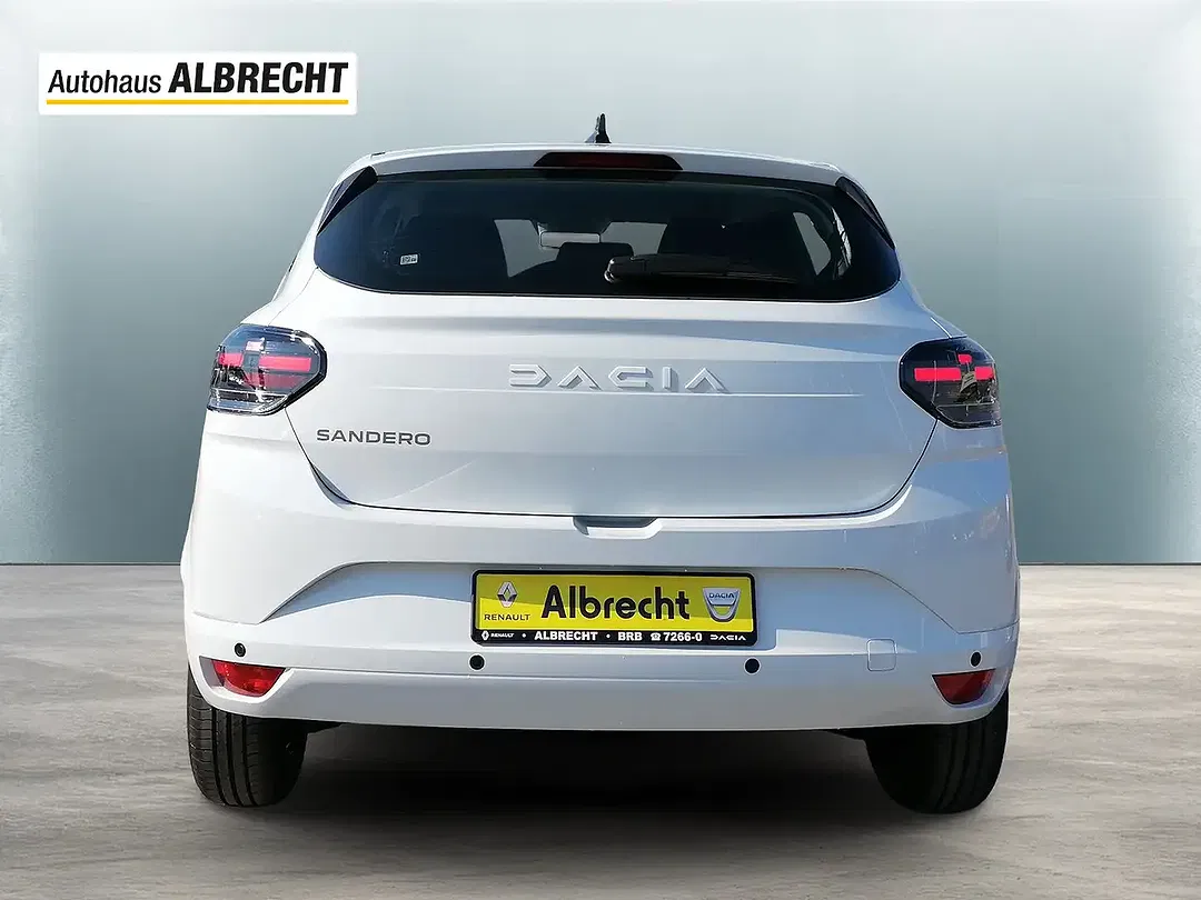 Dacia Sandero - Thumbnail 4