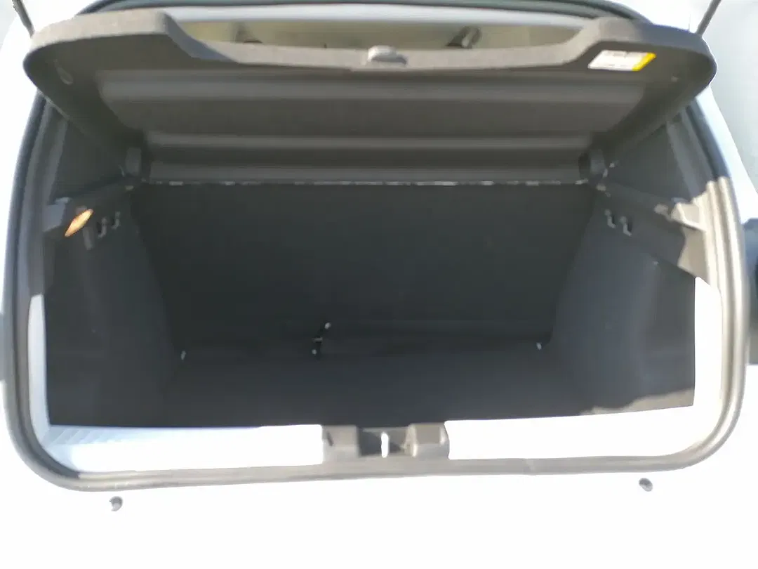 Dacia Sandero - Thumbnail 6