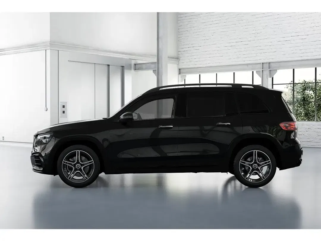 Mercedes-Benz GLB 200 - Thumbnail 3