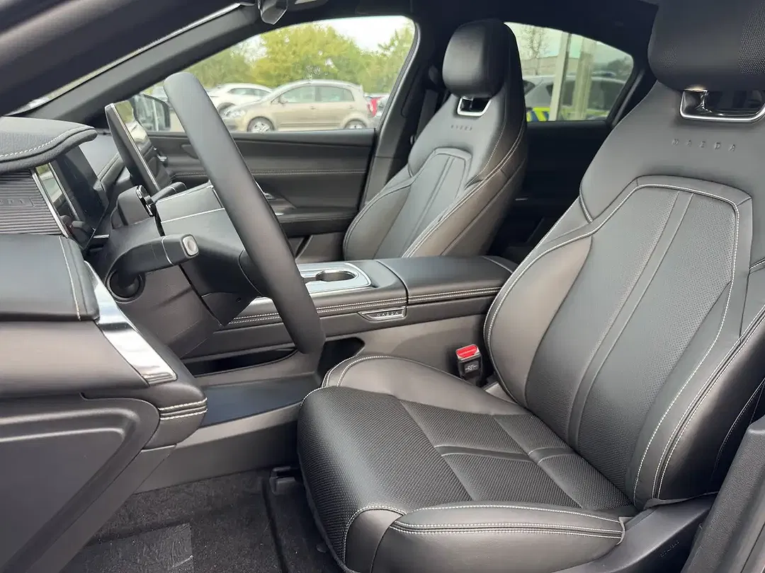 Mazda 6e - Thumbnail 10