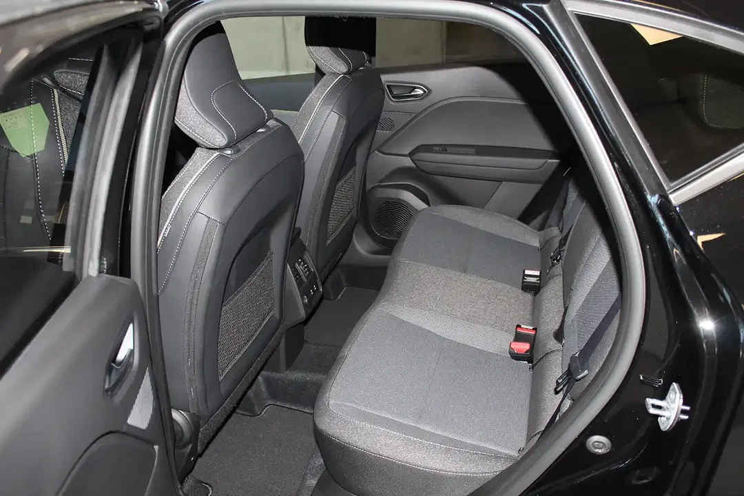 Mitsubishi ASX - Thumbnail 10