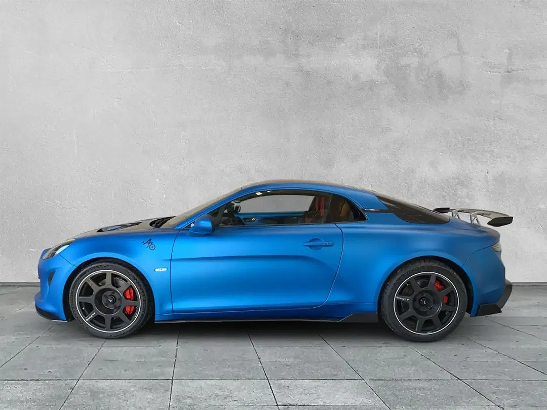 Alpine A110 - Thumbnail 3
