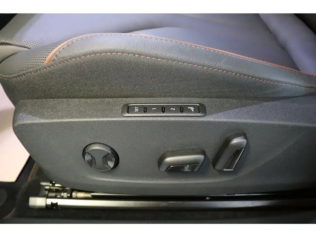 Skoda Enyaq - Thumbnail 13