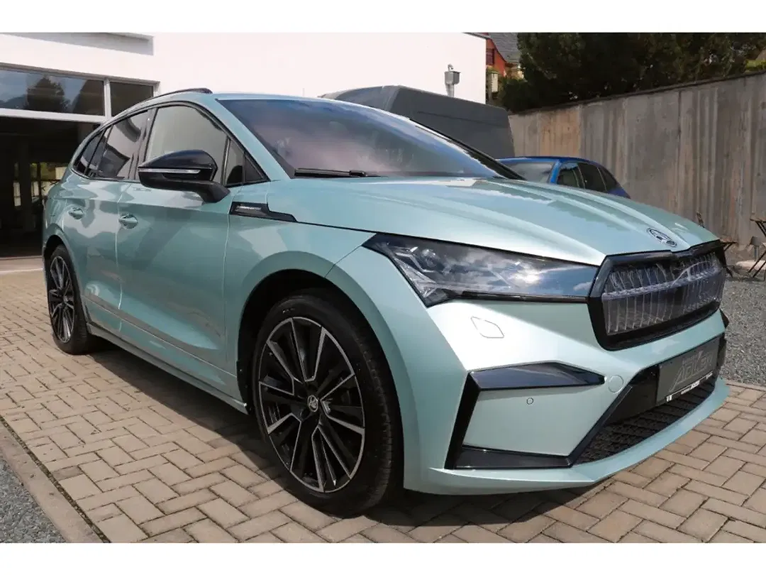 Skoda Enyaq - Thumbnail 4