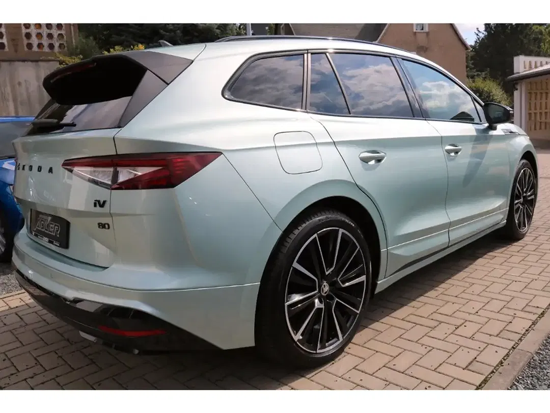 Skoda Enyaq - Thumbnail 5