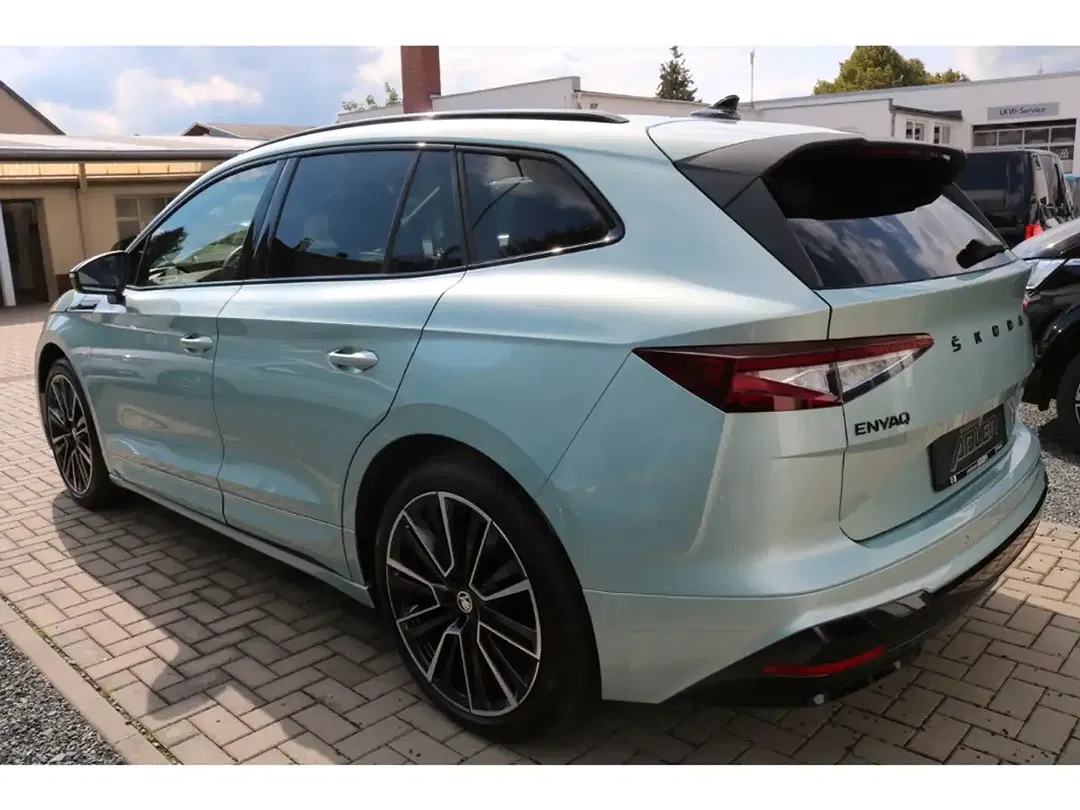 Skoda Enyaq - Thumbnail 6