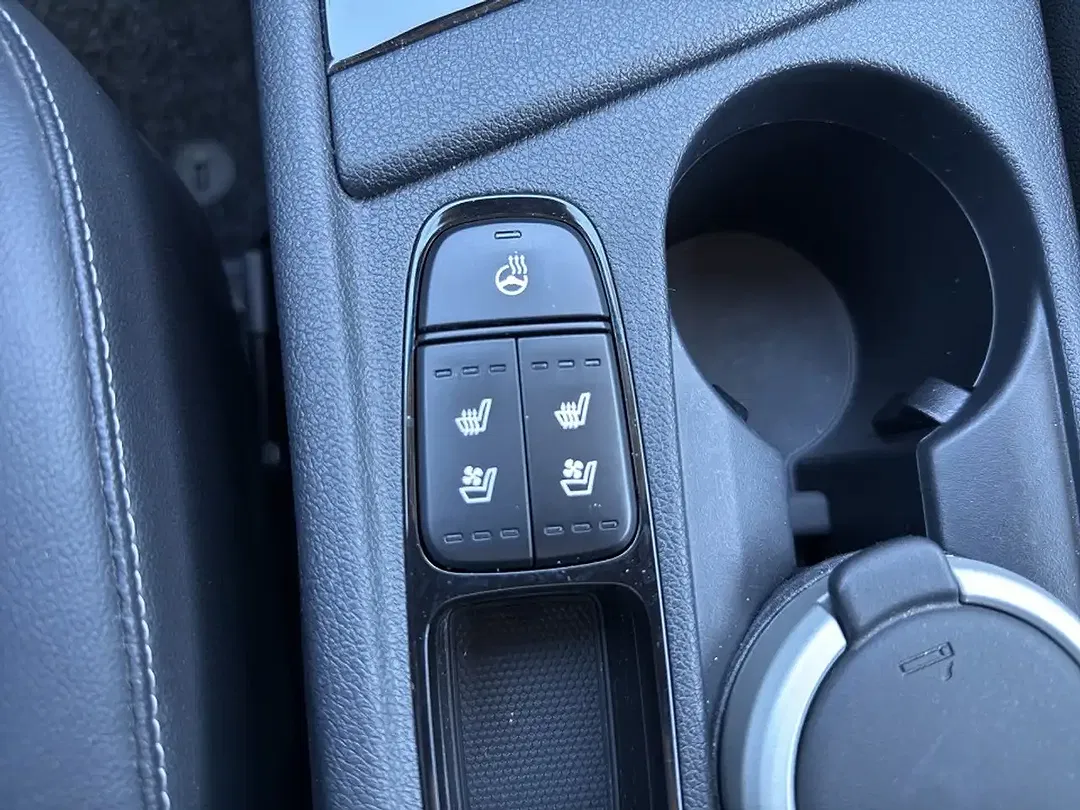 Kia Niro - Thumbnail 16