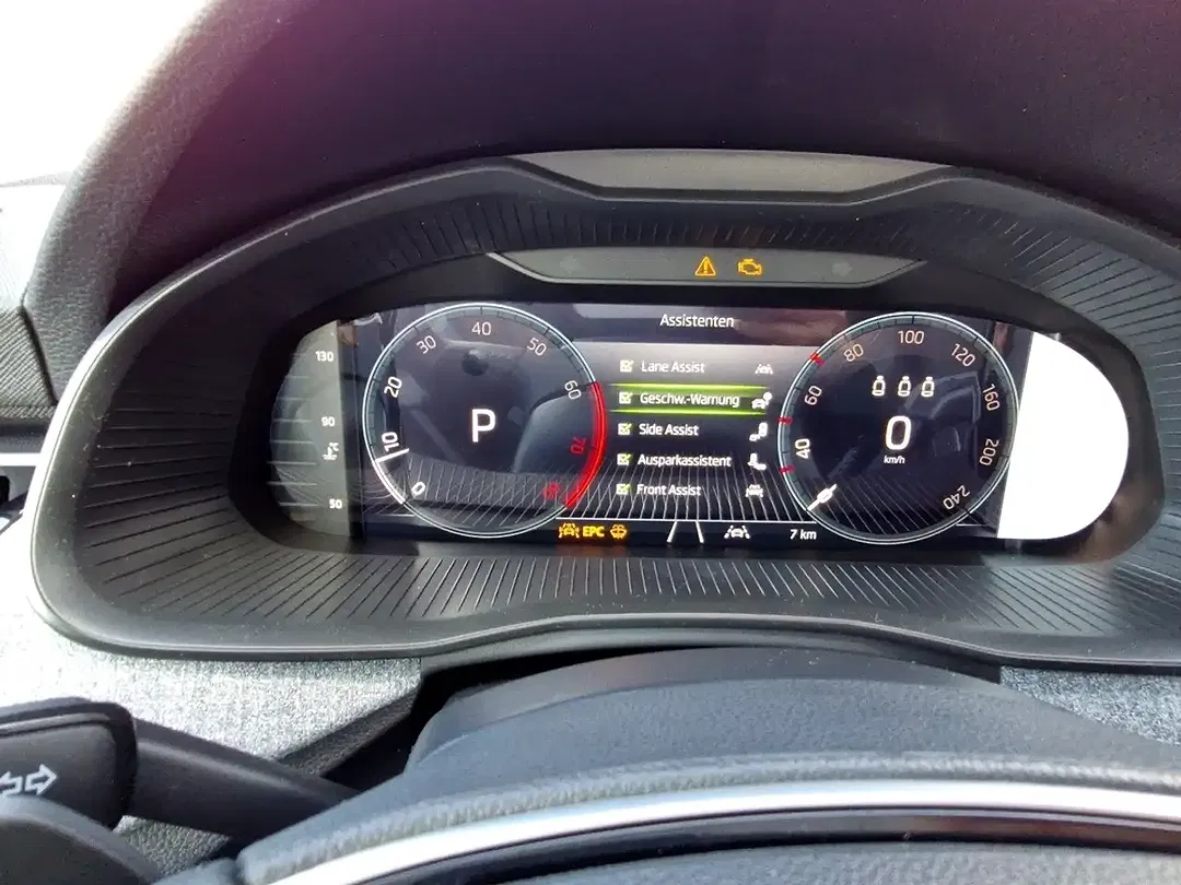 Skoda Kamiq - Thumbnail 12