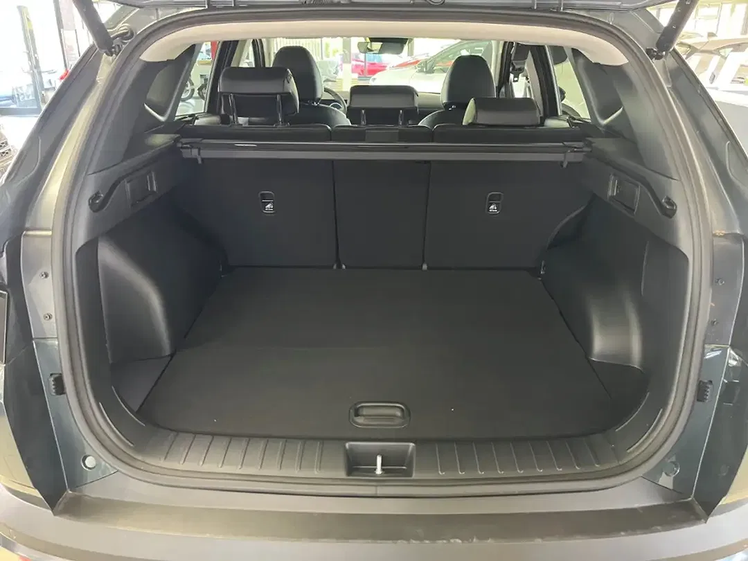 Hyundai TUCSON - Thumbnail 6