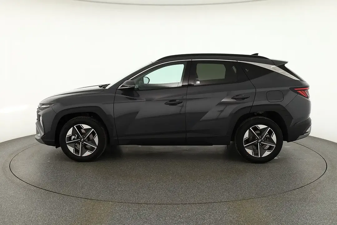 Hyundai TUCSON - Thumbnail 1