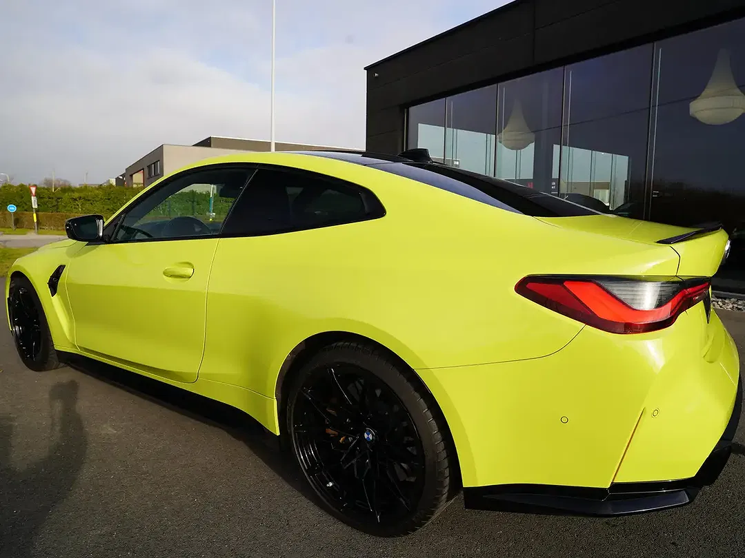 BMW M4 - Thumbnail 15