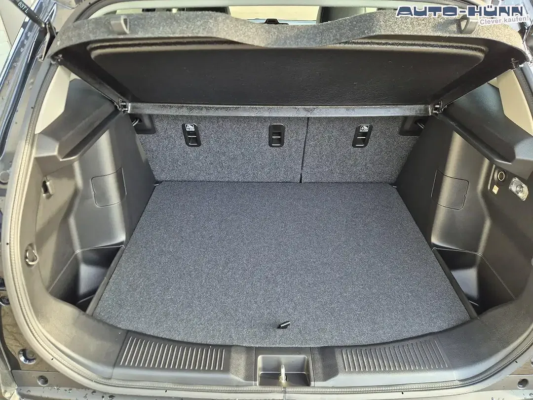 Suzuki S-Cross - Thumbnail 9