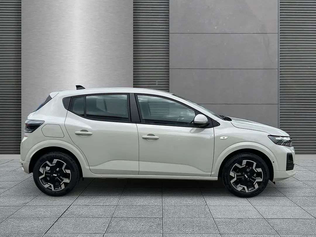 Dacia Sandero - Thumbnail 2