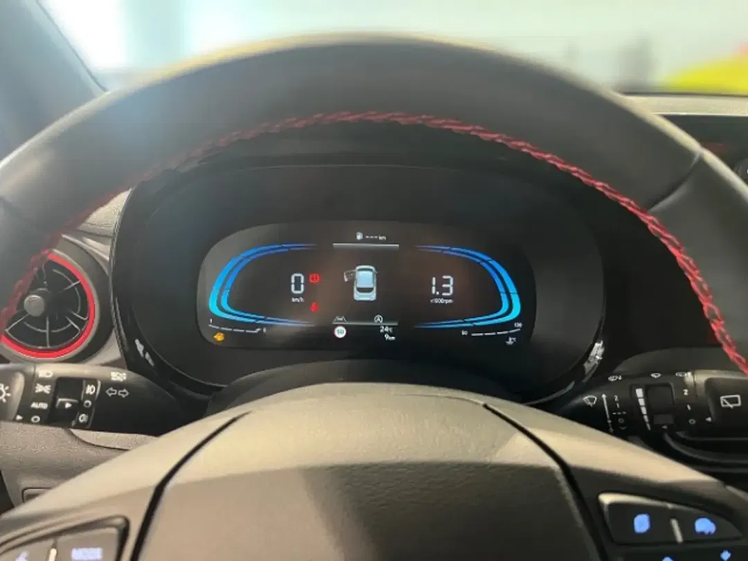Hyundai i10 - Thumbnail 8