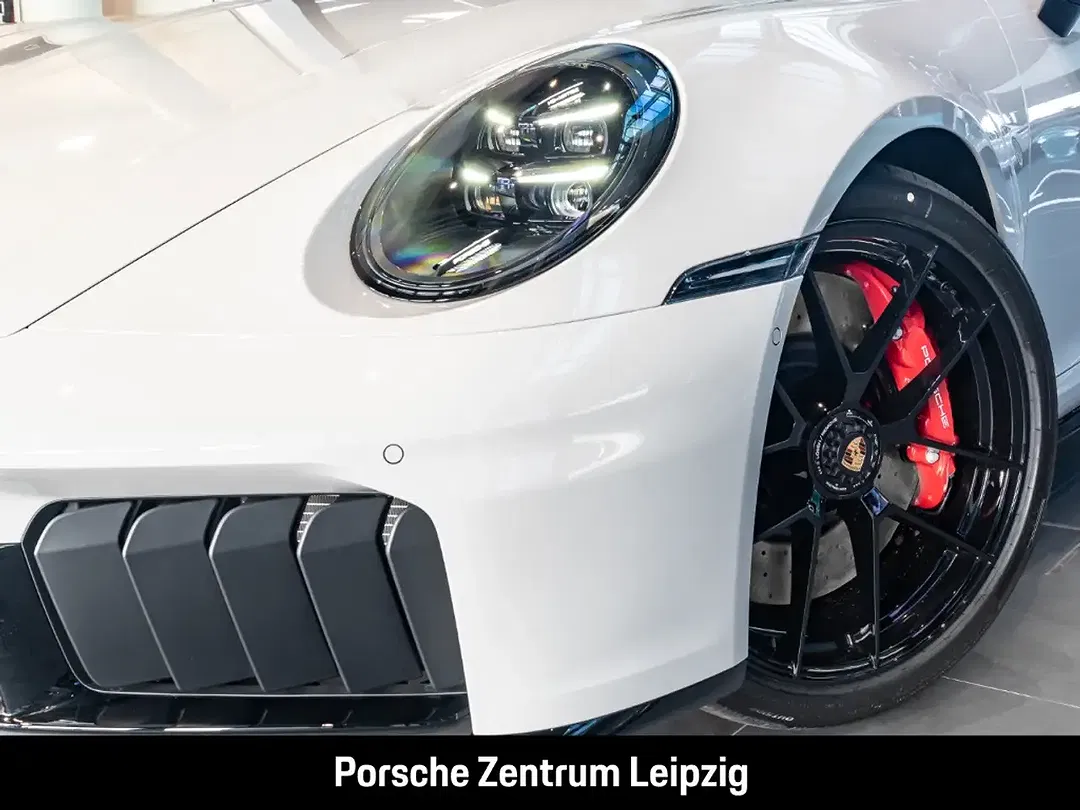 Porsche 992 - Thumbnail 12