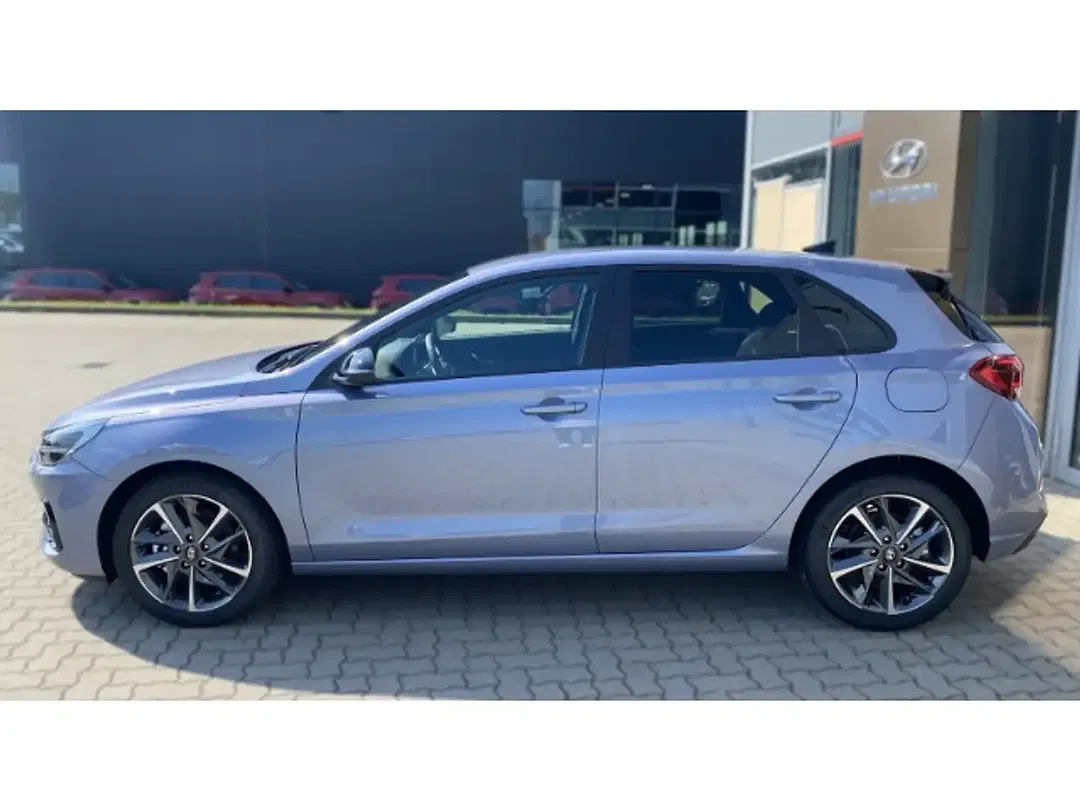 Hyundai i30 - Thumbnail 4