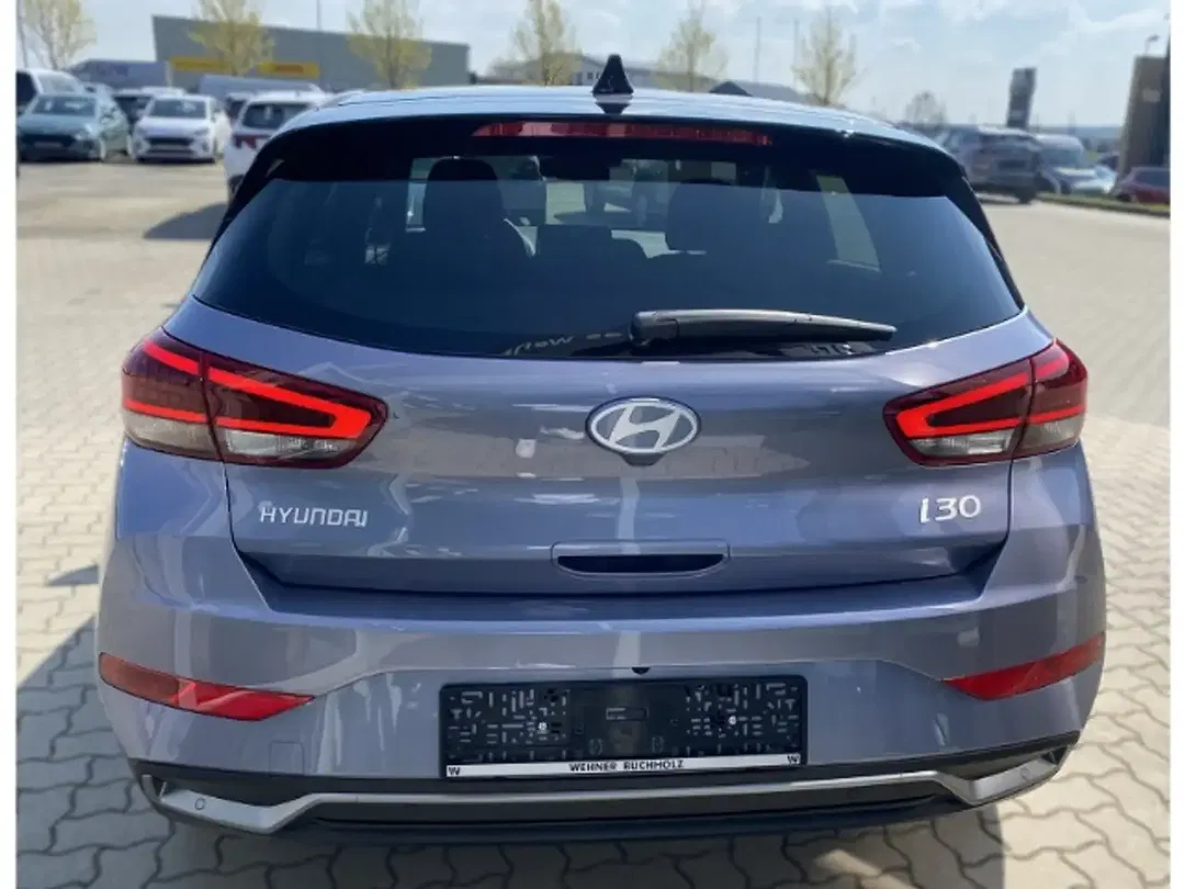 Hyundai i30 - Thumbnail 6