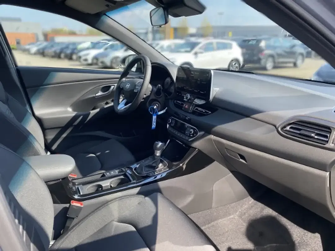 Hyundai i30 - Thumbnail 9
