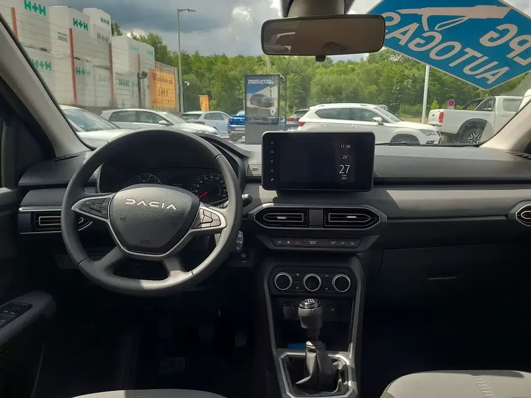Dacia Sandero - Thumbnail 13