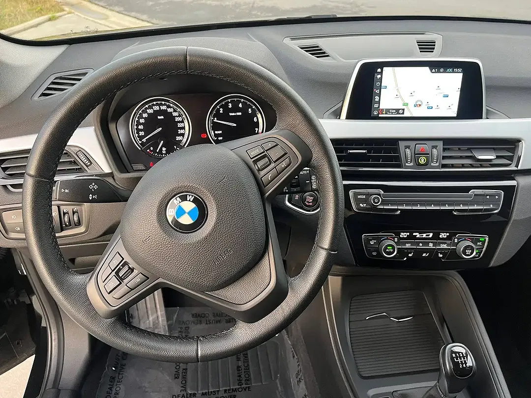 BMW X1 - Thumbnail 12